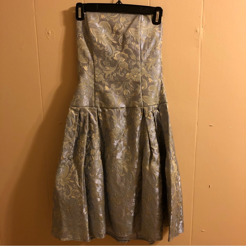 Jessica McClintock gold dress size 4